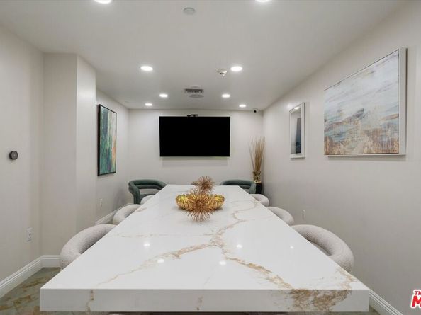 10520 Wilshire Boulevard 1102, Los Angeles CA 90024