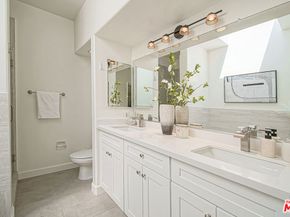2950 S Bentley Avenue 3, Los Angeles CA 90064