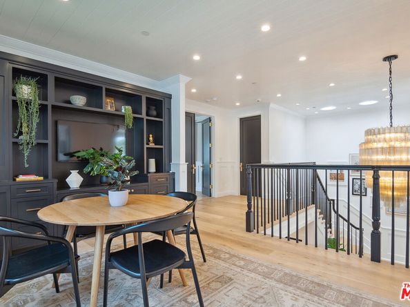 806 N Stanley Avenue, Los Angeles CA 90046