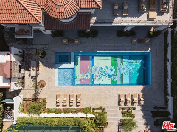 12745 Hanover Street, Los Angeles CA 90049