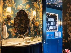 12745 Hanover Street, Los Angeles CA 90049