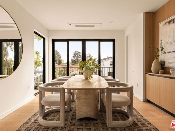 1747 S Marvin Avenue, Los Angeles CA 90019