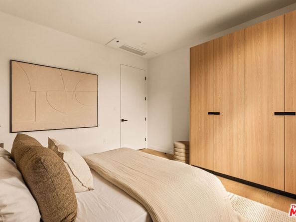 1747 S Marvin Avenue, Los Angeles CA 90019