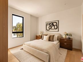 1747 S Marvin Avenue, Los Angeles CA 90019