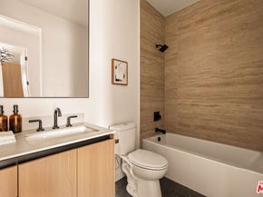 1747 S Marvin Avenue, Los Angeles CA 90019