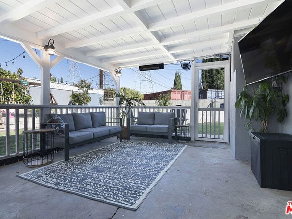 16515 Simonds Street, Granada Hills CA 91344