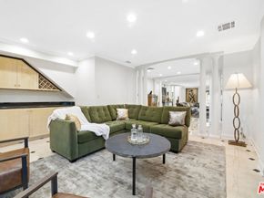 2461 Jupiter Drive, Los Angeles CA 90046