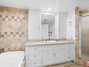 2461 Jupiter Drive, Los Angeles CA 90046