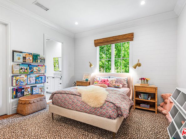 1254 N Norman Place, Los Angeles CA 90049