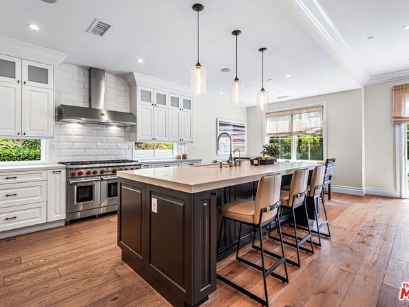 1254 N Norman Place, Los Angeles CA 90049