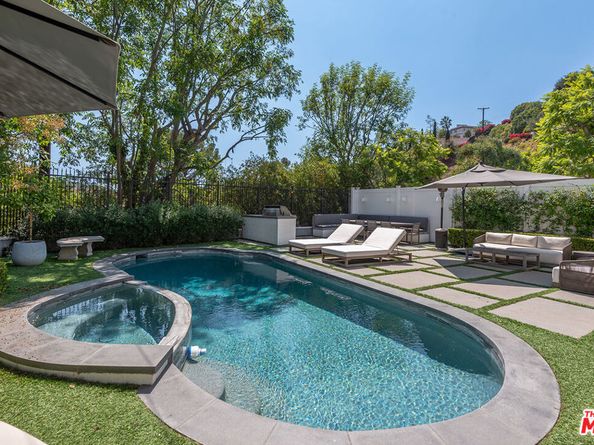 1254 N Norman Place, Los Angeles CA 90049
