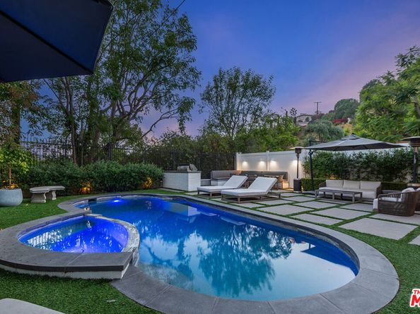 1254 N Norman Place, Los Angeles CA 90049