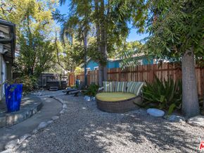 1862 N Madison Avenue, Pasadena CA 91104