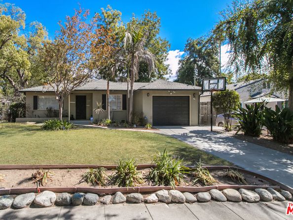 1862 N Madison Avenue, Pasadena CA 91104