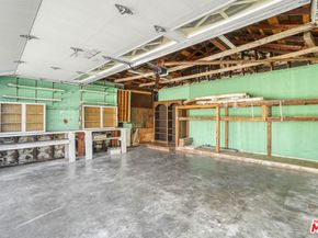 6242 Acacia Street, Los Angeles CA 90056