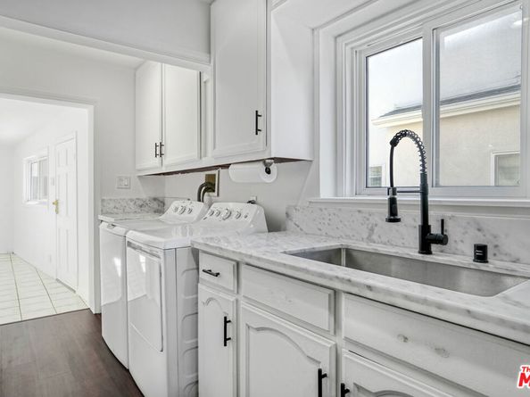 6242 Acacia Street, Los Angeles CA 90056
