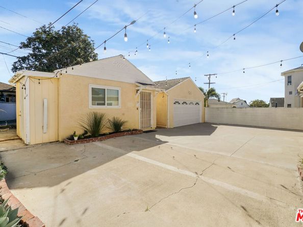 6242 Acacia Street, Los Angeles CA 90056