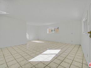 6242 Acacia Street, Los Angeles CA 90056