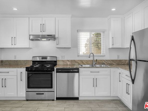 6242 Acacia Street, Los Angeles CA 90056