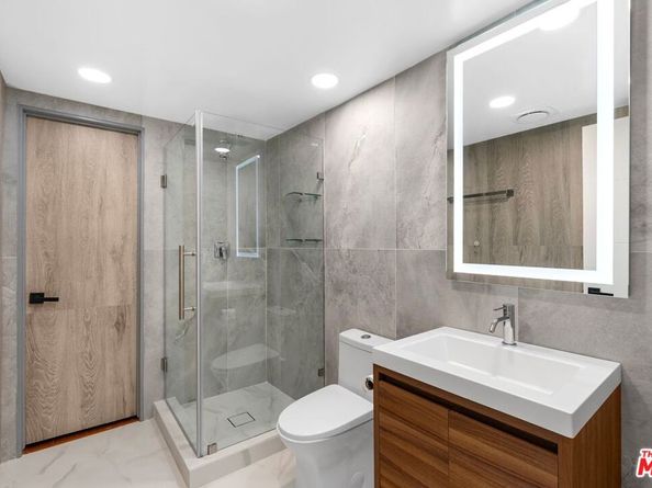 3539 Alana Drive, Sherman Oaks CA 91403