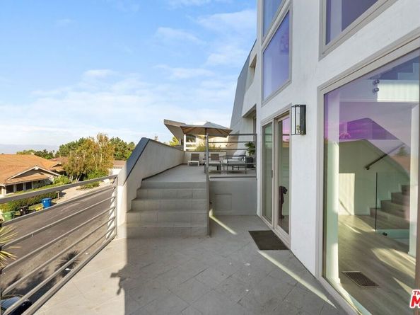 3539 Alana Drive, Sherman Oaks CA 91403