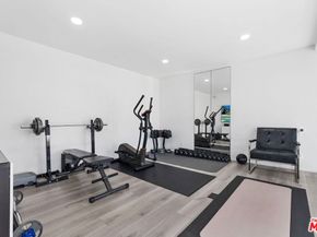 3539 Alana Drive, Sherman Oaks CA 91403