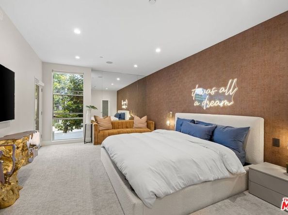 964 Hancock Avenue 103, West Hollywood CA 90069