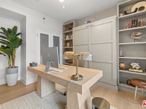 964 Hancock Avenue 103, West Hollywood CA 90069