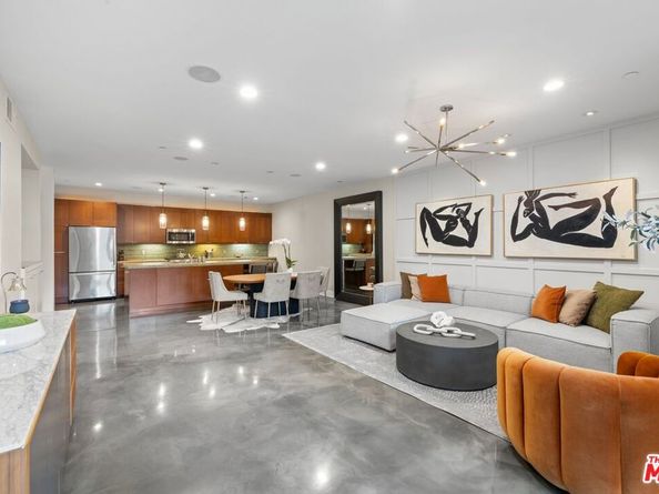 964 Hancock Avenue 103, West Hollywood CA 90069