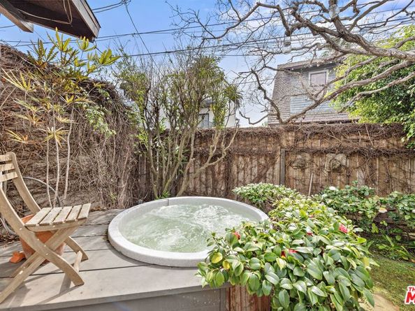 308 Windward Avenue, Venice CA 90291