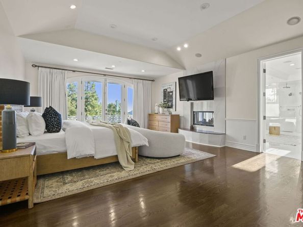 11730 Stonehenge Lane, Los Angeles CA 90049