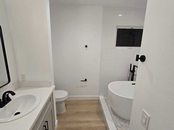 16124 San Fernando Mission Boulevard, Granada Hills CA 91344