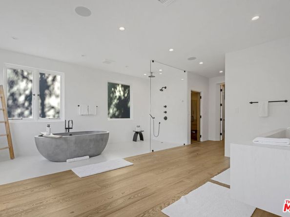 27405 Pacific Coast Highway, Malibu CA 90265