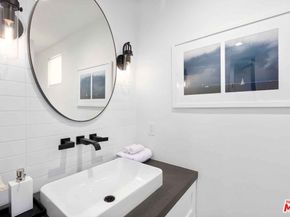 4106 River Avenue 2, Newport Beach CA 92663