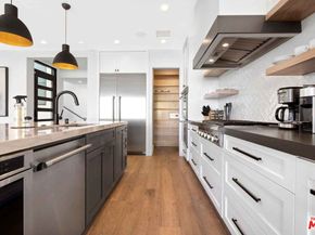 4106 River Avenue 2, Newport Beach CA 92663