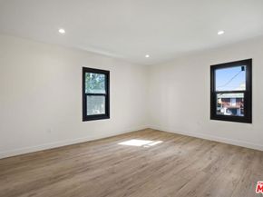 2745 Kenwood Avenue, Los Angeles CA 90007