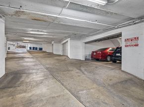8562 W West Knoll Drive 10, West Hollywood CA 90069