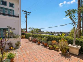 8562 W West Knoll Drive 10, West Hollywood CA 90069