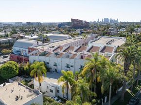8562 W West Knoll Drive 10, West Hollywood CA 90069