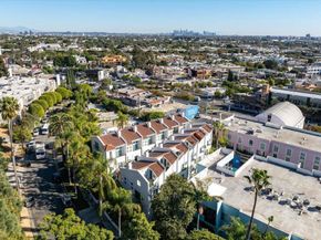 8562 W West Knoll Drive 10, West Hollywood CA 90069
