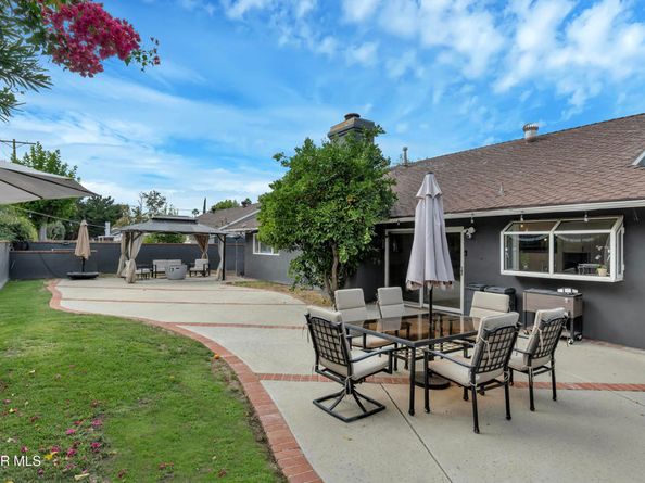 22250 Marlin Place, Canoga Park CA 91303