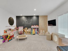 22250 Marlin Place, Canoga Park CA 91303