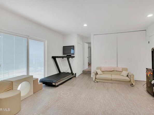 22250 Marlin Place, Canoga Park CA 91303