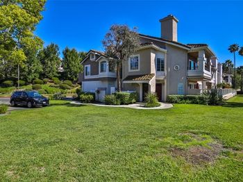 8025 E Sandstone Drive