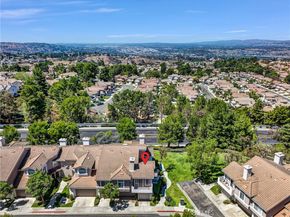 8025 E Sandstone Drive, Anaheim Hills CA 92808