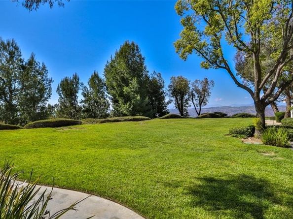 8025 E Sandstone Drive, Anaheim Hills CA 92808