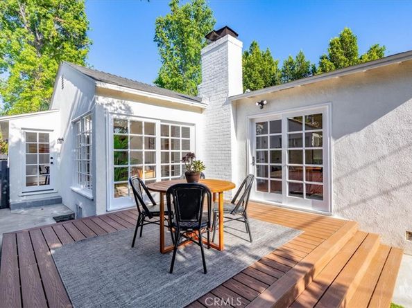 5447 Columbus Avenue, Sherman Oaks CA 91411