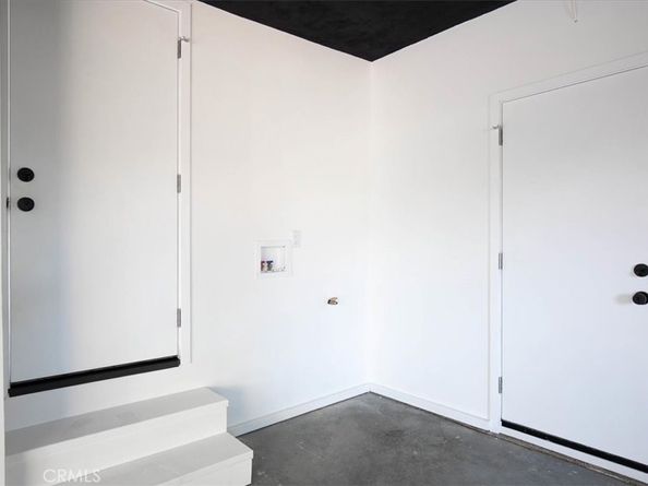 5447 Columbus Avenue, Sherman Oaks CA 91411