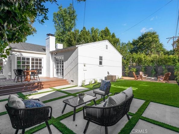 5447 Columbus Avenue, Sherman Oaks CA 91411