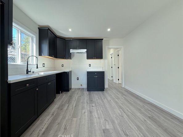 923 E 98th Street, Los Angeles CA 90002